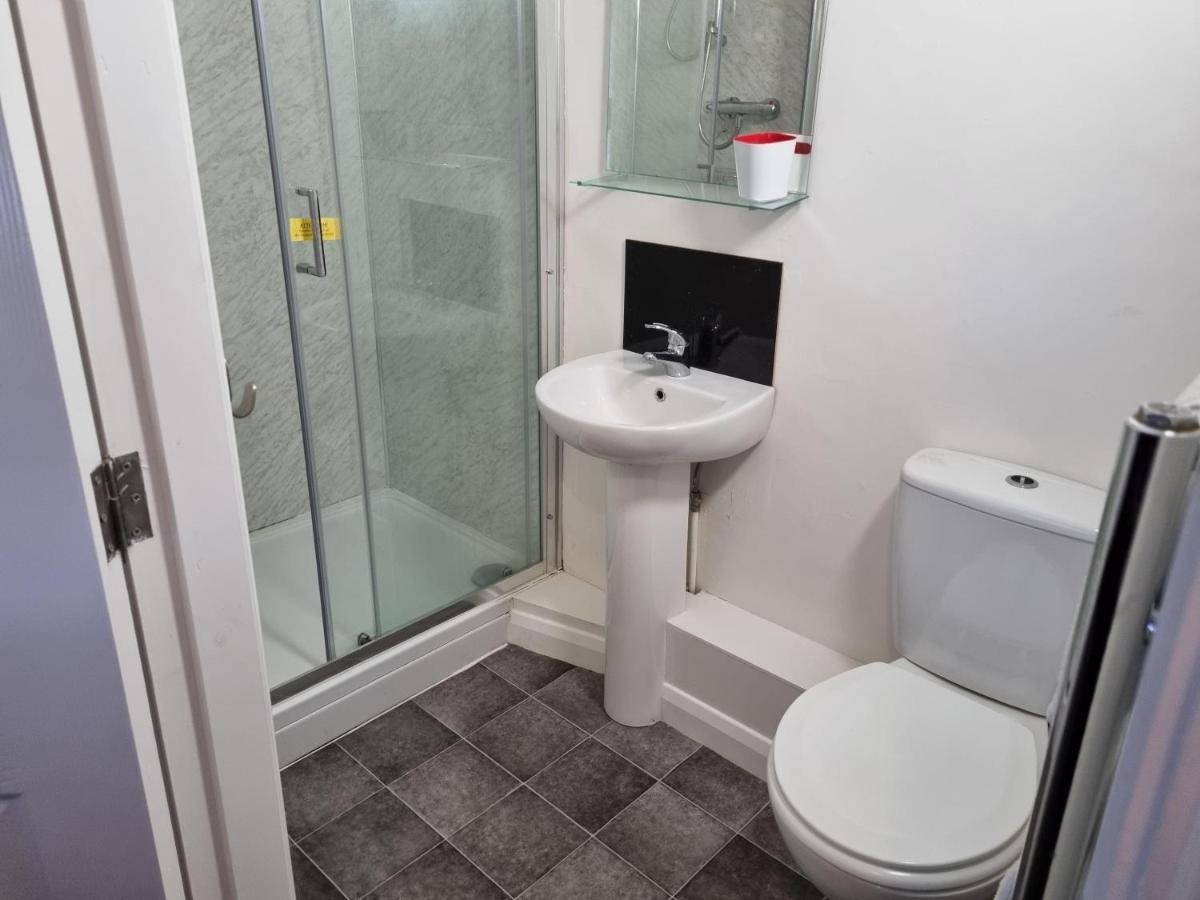 2 The Green, Exceptional Large House, Sea Views Loads Of Bathrooms Seaton Carew Esterno foto